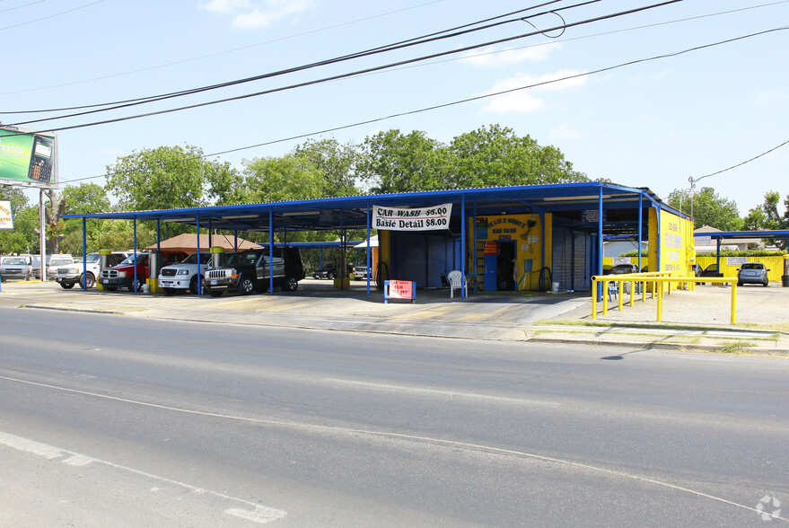 2203 W Commerce St, San Antonio, TX for sale - Primary Photo - Image 1 of 19