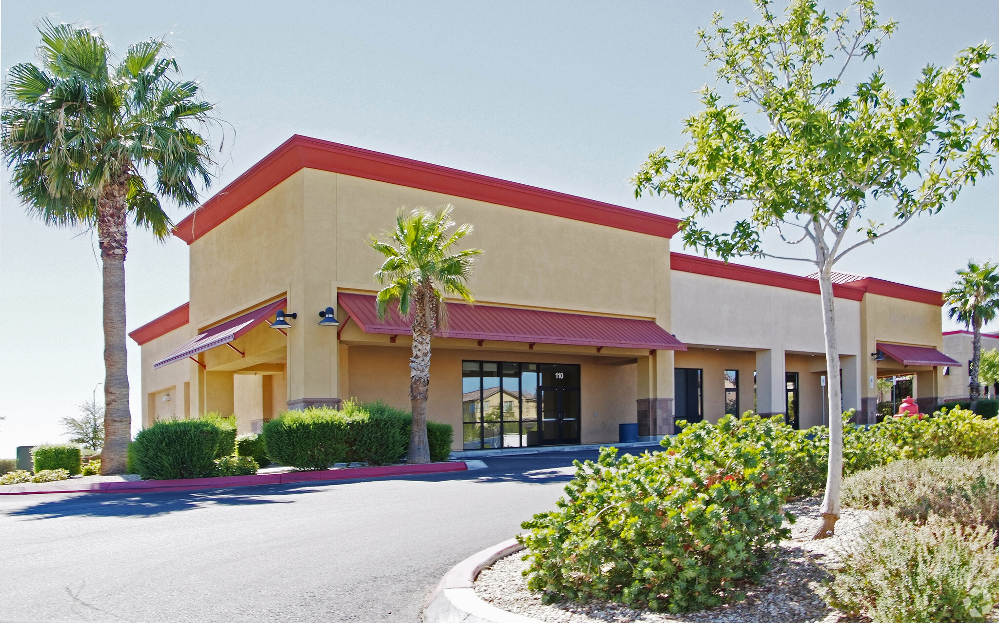 6070 W Craig Rd, Las Vegas, NV for lease Primary Photo- Image 1 of 9