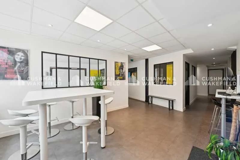 83 Boulevard Exelmans, Paris for lease Interior Photo- Image 1 of 10