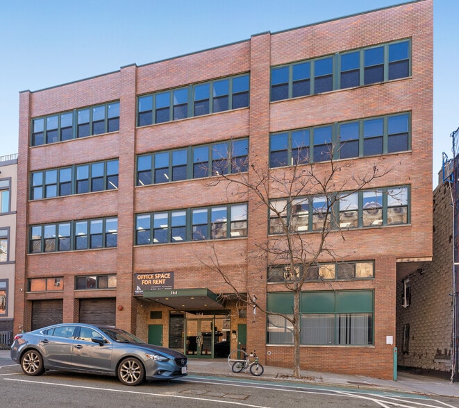 164 20th St, Brooklyn, NY for lease - Building Photo - Image 2 of 4