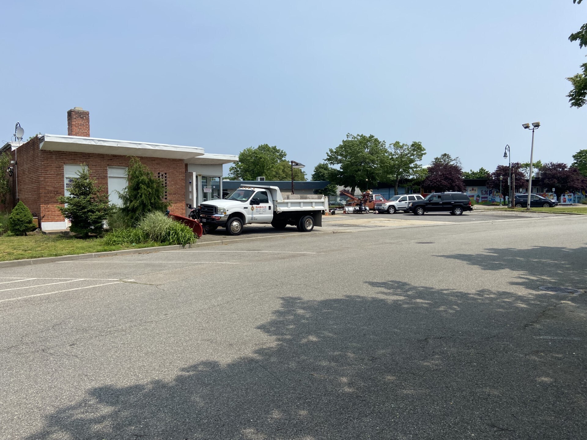 99 Wolcott Rd, Levittown, NY 11756 Retail for Sale