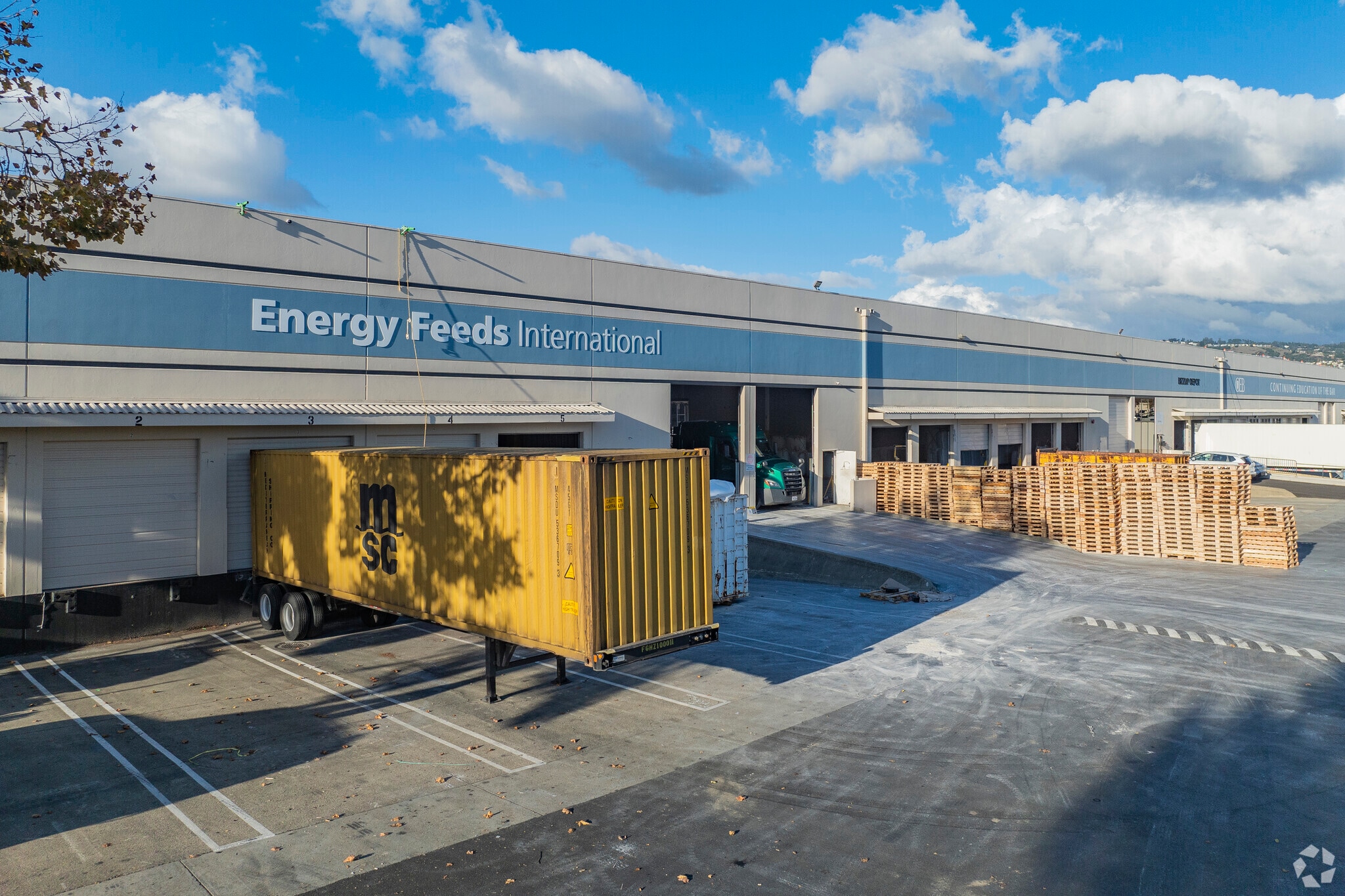 745 85th Ave, Oakland, CA for lease Building Photo- Image 1 of 10