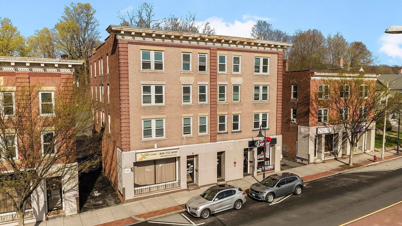 411-431 N Main St, Bristol, CT for lease Interior Photo- Image 1 of 2