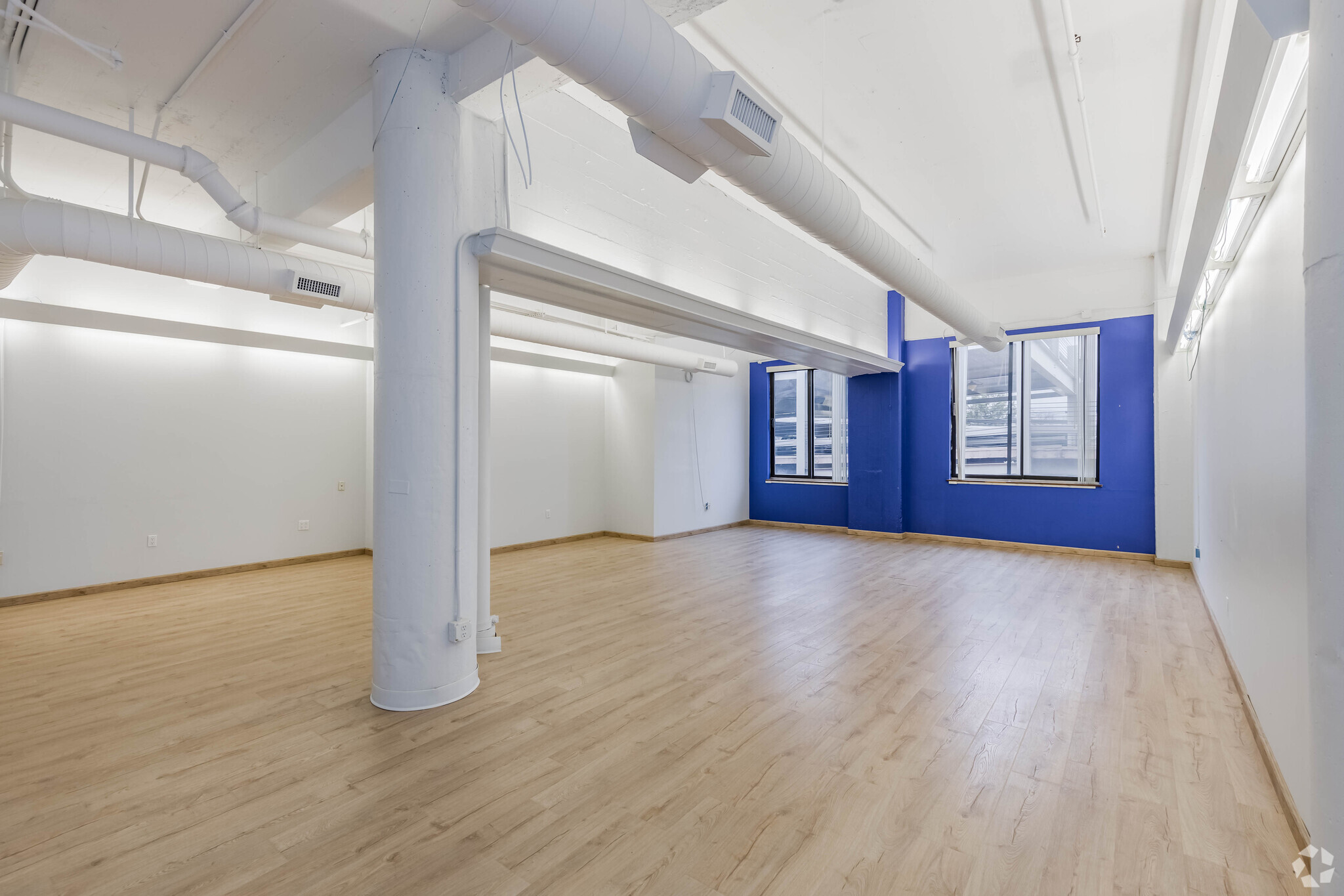 5001 Baum Blvd, Pittsburgh, PA for lease Interior Photo- Image 1 of 10