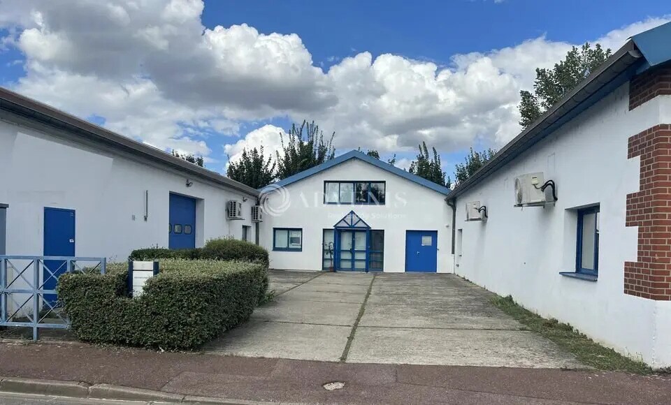 Office in Choisy-le-Roi for lease - Building Photo - Image 1 of 9