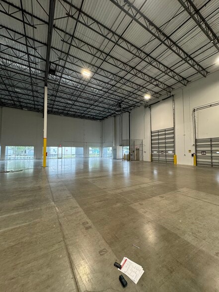 1451 Ocoee Apopka Rd, Apopka, FL for lease - Interior Photo - Image 2 of 7