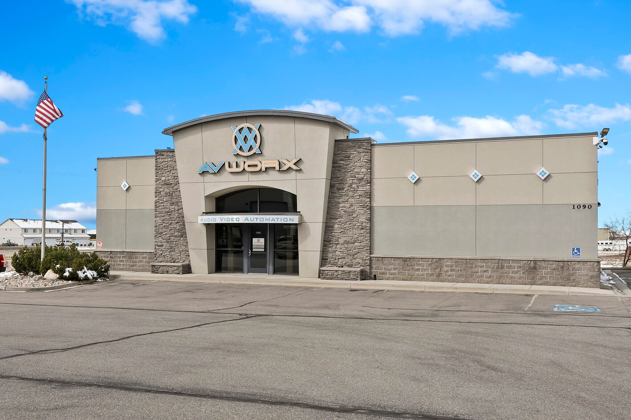 1090 Cambridge Cir, Layton, UT for sale Building Photo- Image 1 of 20