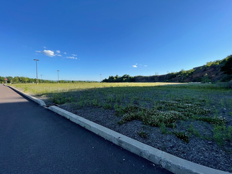 Scranton Carbondale Highway, Scranton, PA for lease - Building Photo - Image 3 of 5