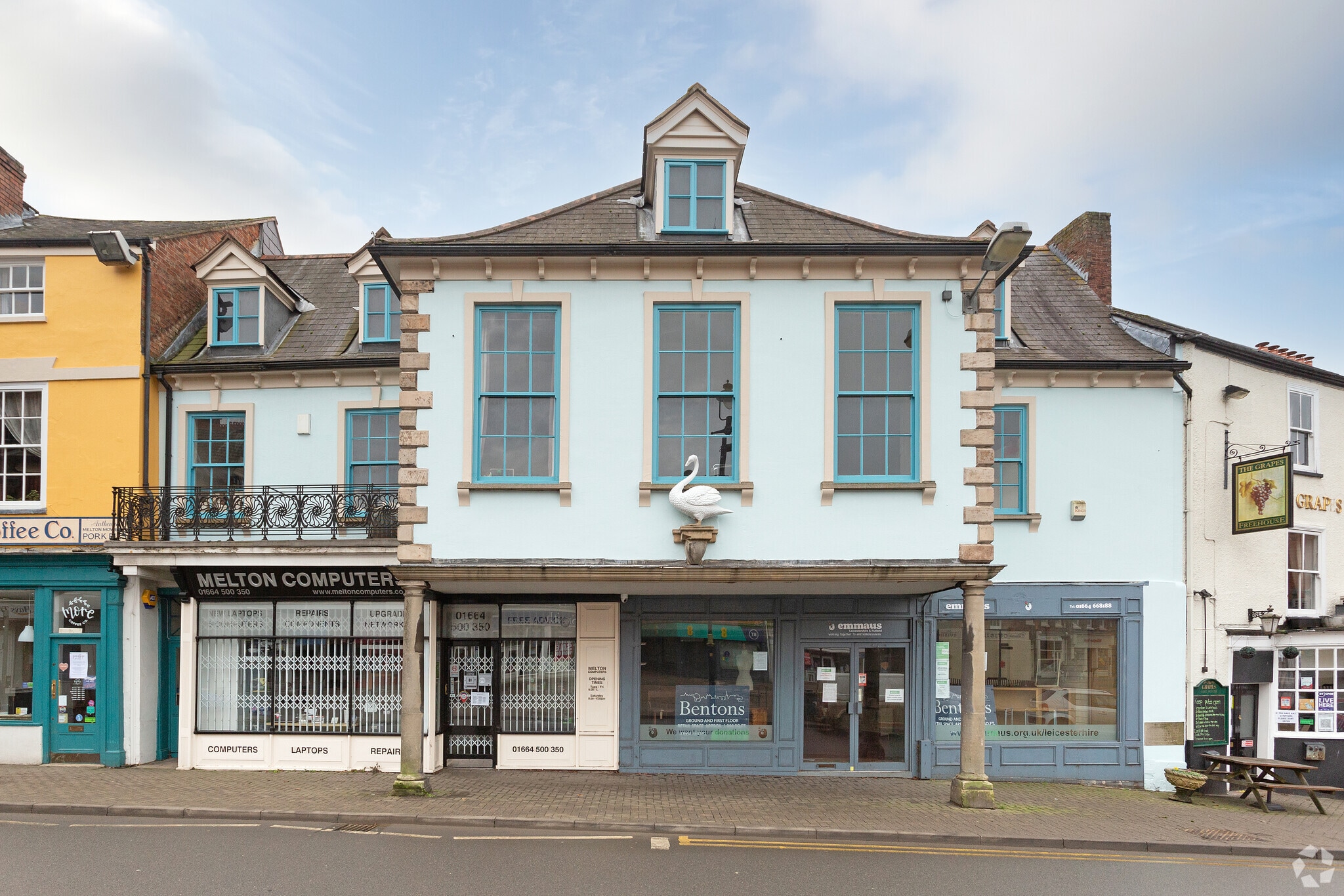 18 Market Pl, Melton Mowbray for sale Primary Photo- Image 1 of 1