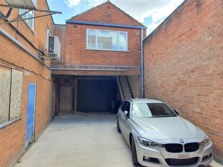 3 Bridge St, Stourport On Severn for lease - Building Photo - Image 3 of 9