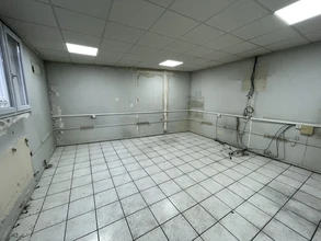 Flex in Les Lilas for lease Interior Photo- Image 2 of 9