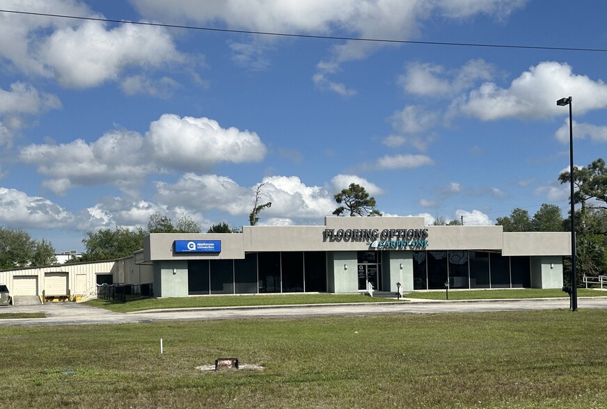 13055 Starkey Rd, Largo, FL for sale - Building Photo - Image 1 of 5