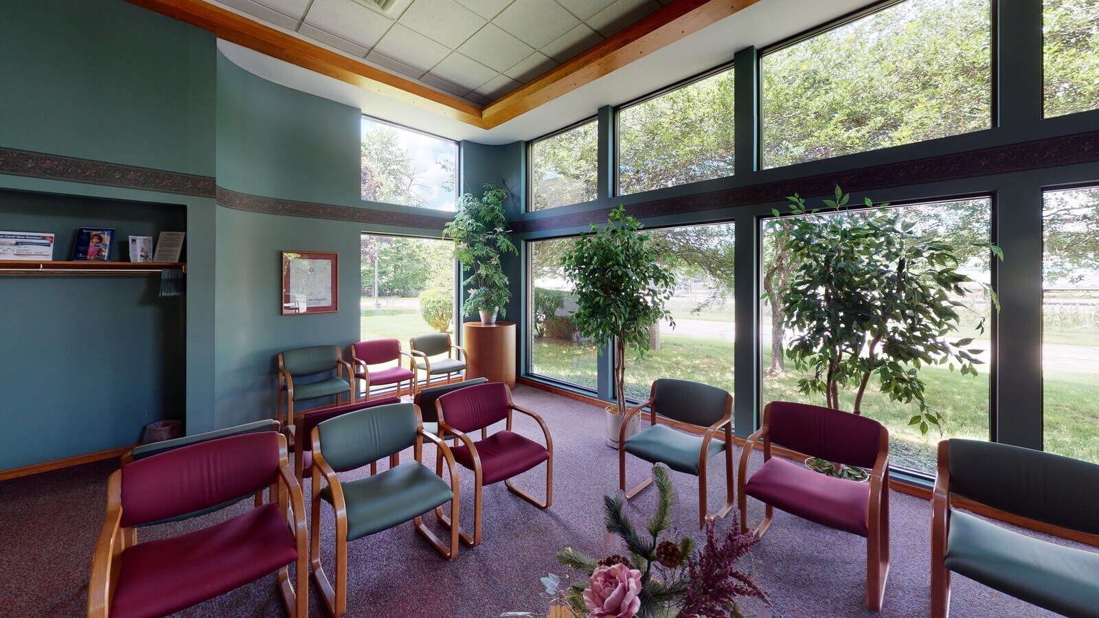 698 Howland Wilson Rd SE, Warren, OH 44484