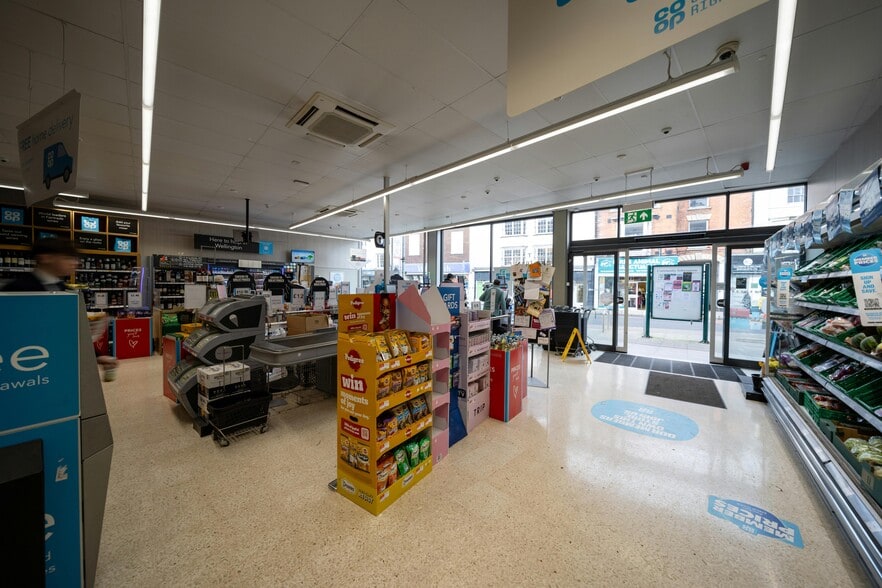 6 Fore St, Wellington for sale - Interior Photo - Image 3 of 20