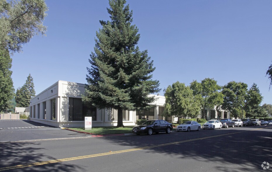 321-333 Soquel Way, Sunnyvale, CA for lease - Primary Photo - Image 1 of 13