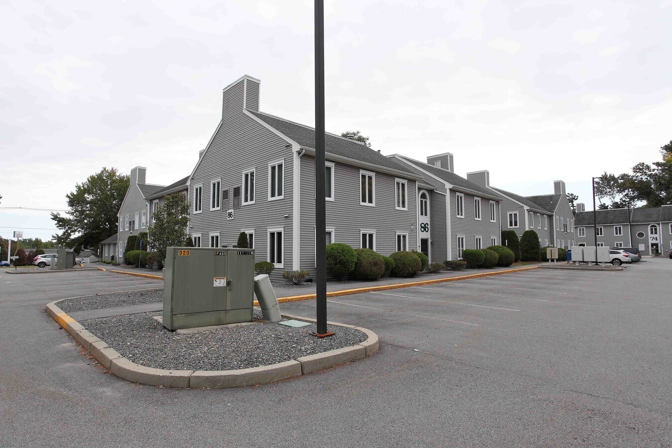 86 Faunce Corner Rd, Dartmouth, MA 02747