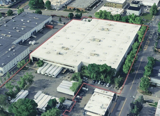 330 S Van Brunt St, Englewood, NJ for lease Building Photo- Image 1 of 2