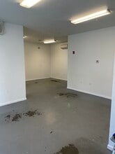 1632-1636 Del Monte Blvd, Seaside, CA for lease Interior Photo- Image 2 of 23