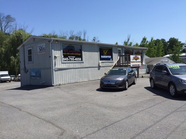 2030 Route 9W, Highland, NY for sale - Building Photo - Image 1 of 1