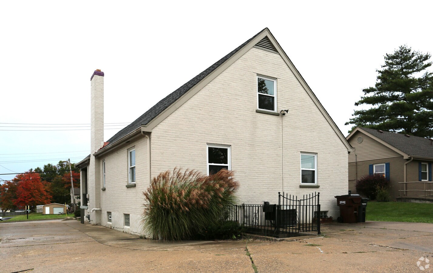 632 Buttermilk Pike, Crescent Springs, KY 41017