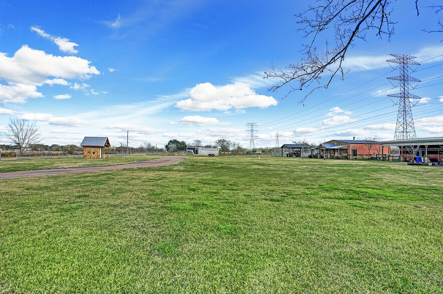 6403 Fm 521 Rd, Rosharon, TX for sale - Primary Photo - Image 1 of 1