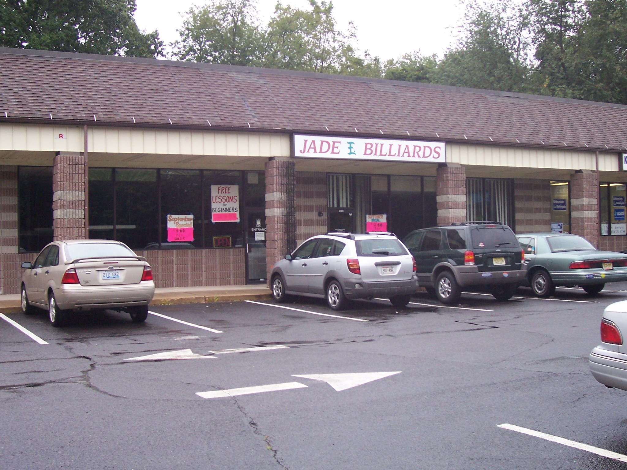 Retail in Hamilton, NJ for sale Primary Photo- Image 1 of 1