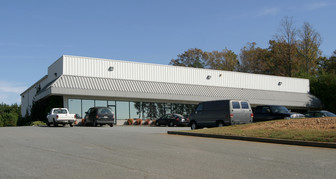 3675 Kennesaw N Ind Pky, Kennesaw GA - Industrial Property