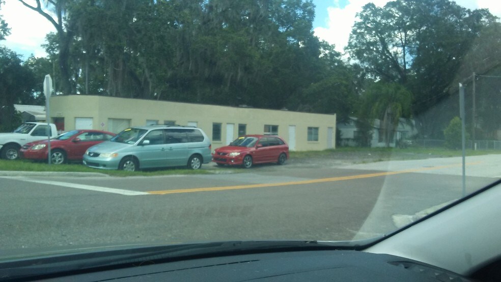 13101 N Florida Ave, Tampa, FL 33612