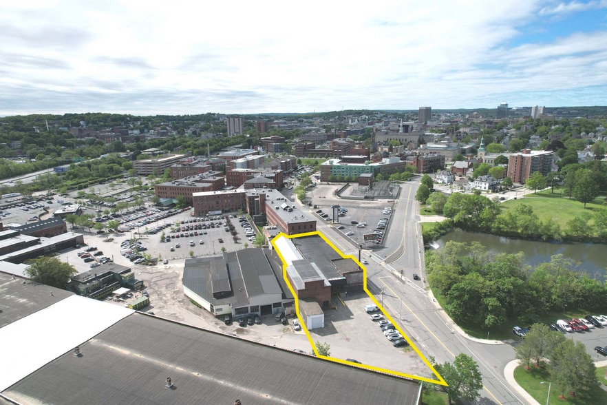 112 Grove St, Worcester, MA for lease - Building Photo - Image 1 of 5