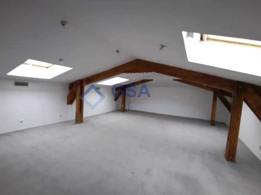 135 Rue Rousseau Vaudran, Dammarie-les-Lys for sale Interior Photo- Image 1 of 2