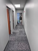 50101 Governors Dr, Chapel Hill, NC for lease Interior Photo- Image 2 of 8