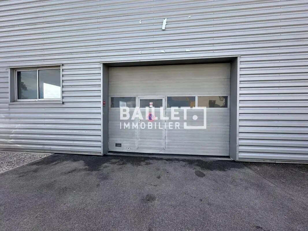 Industrial in Fréjus for lease Building Photo- Image 1 of 9
