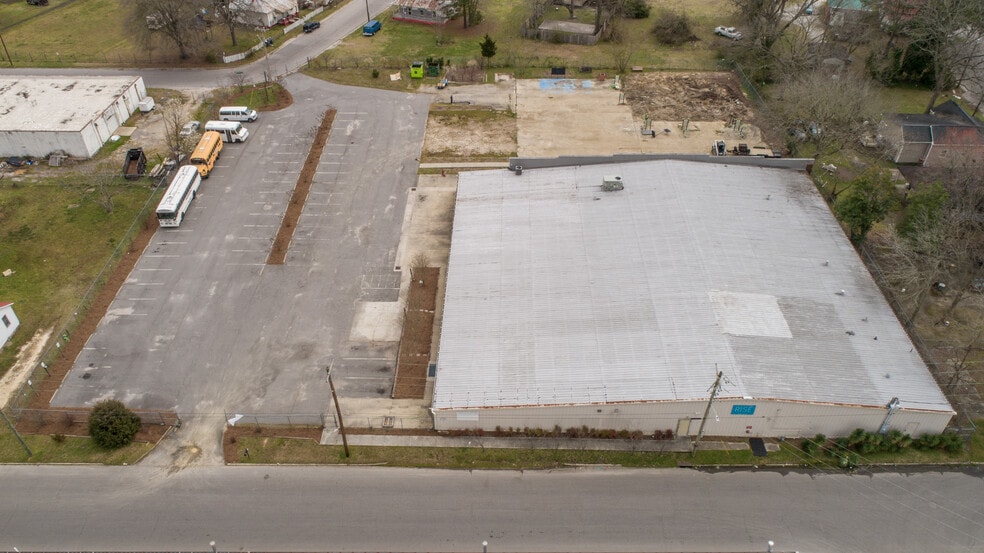 1725 Davis St, Rocky Mount, NC for lease - Aerial - Image 2 of 31