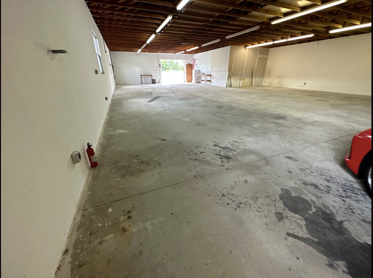 878 Lake Mills Rd, Oviedo, FL for lease Building Photo- Image 1 of 8