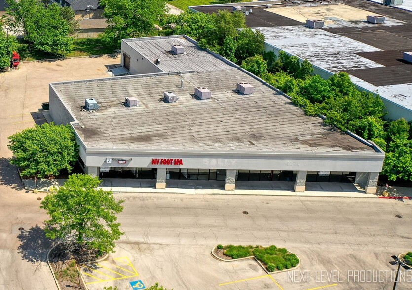 1900-2100 W Galena Blvd, Aurora, IL for lease - Building Photo - Image 2 of 7