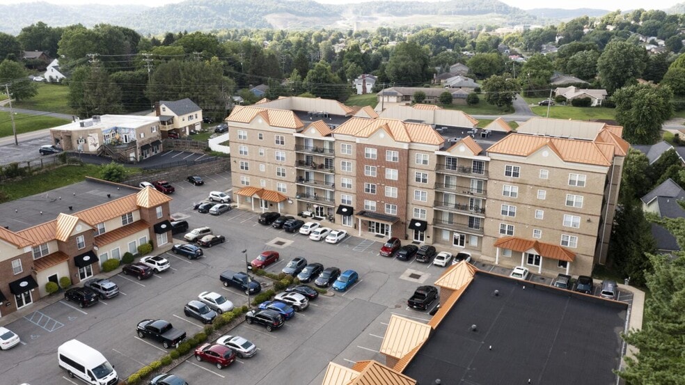 511 Burroughs St, Morgantown, WV for lease - Building Photo - Image 1 of 6