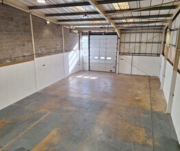 William Rd, Devizes for lease Interior Photo- Image 2 of 4