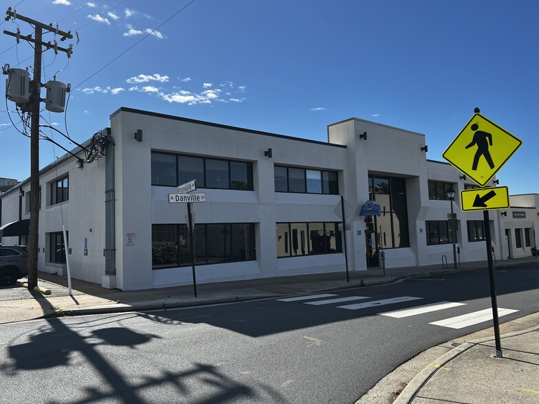 1521 N Danville St, Arlington, VA for lease - Building Photo - Image 1 of 10