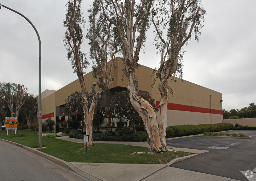 750 Columbia St, Brea, CA for lease - Primary Photo - Image 1 of 2