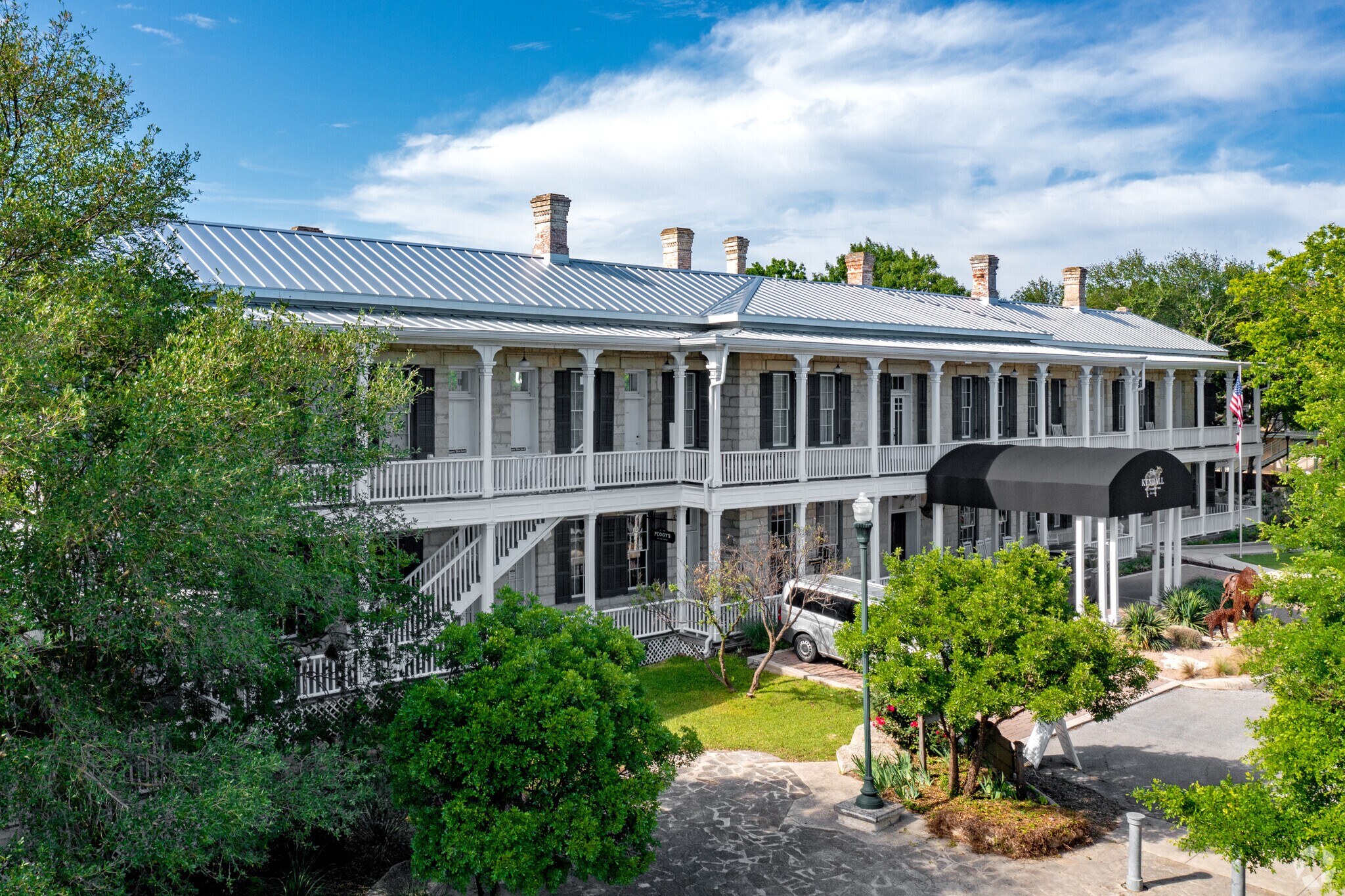 128 W Blanco Rd, Boerne, TX for sale Building Photo- Image 1 of 1