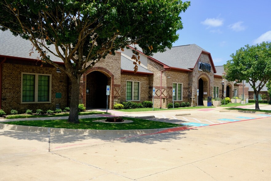 4351 Long Prairie Rd, Flower Mound, TX for sale - Building Photo - Image 3 of 7