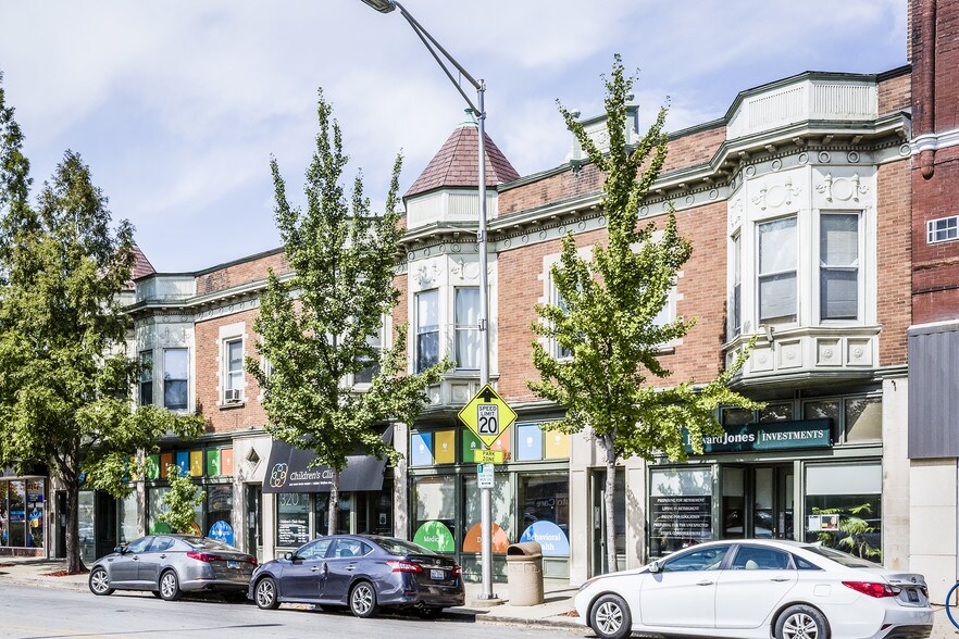 320 Lake St, Oak Park, IL 60302 | LoopNet