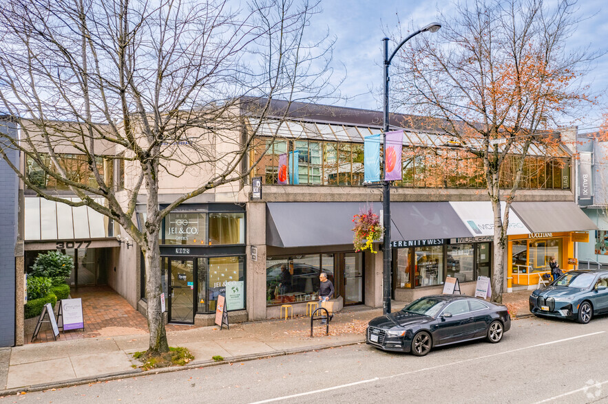 3051-3077 Granville St, Vancouver, BC for lease - Building Photo - Image 1 of 8