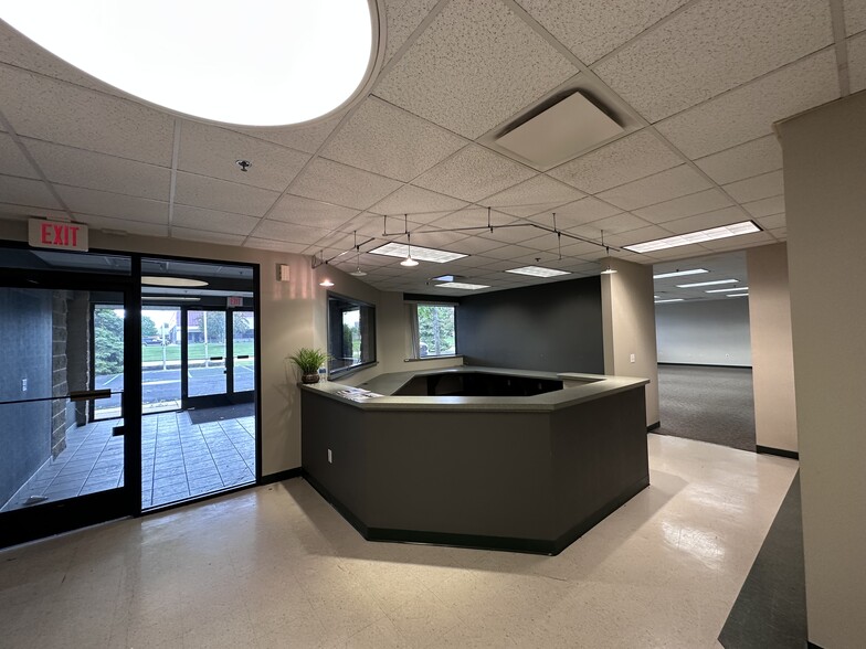 2973 Dormax St SW, Grandville, MI for lease - Building Photo - Image 3 of 10