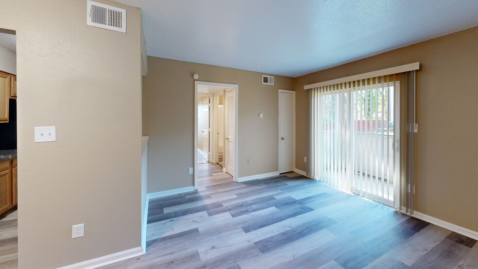 4168 The Place St, Memphis, TN for sale - Matterport 3D Scan - Image 2 of 25