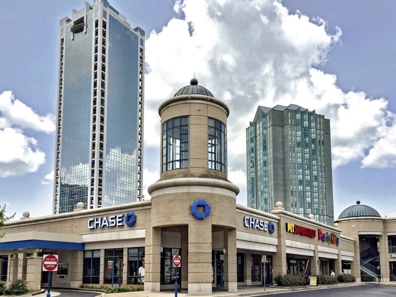 2900 Peachtree Rd NW, Atlanta, GA for lease - Building Photo - Image 2 of 10