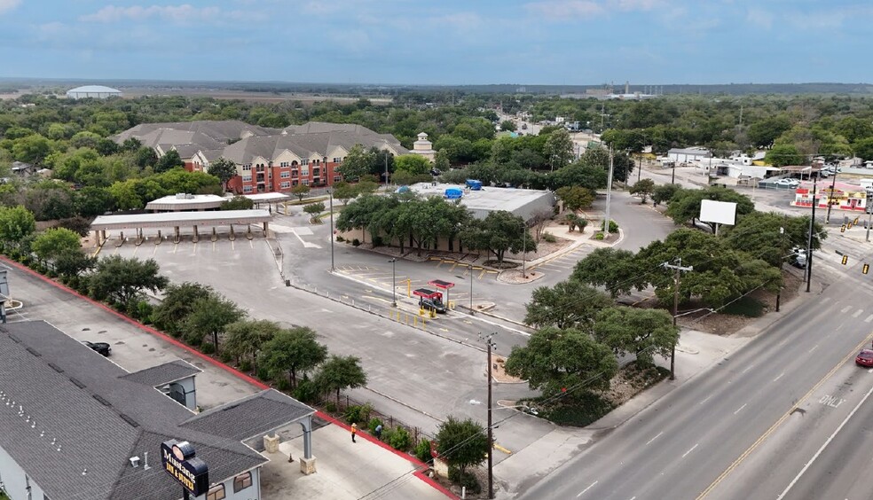 3570 SW Military Dr, San Antonio, TX for sale - Aerial - Image 2 of 5