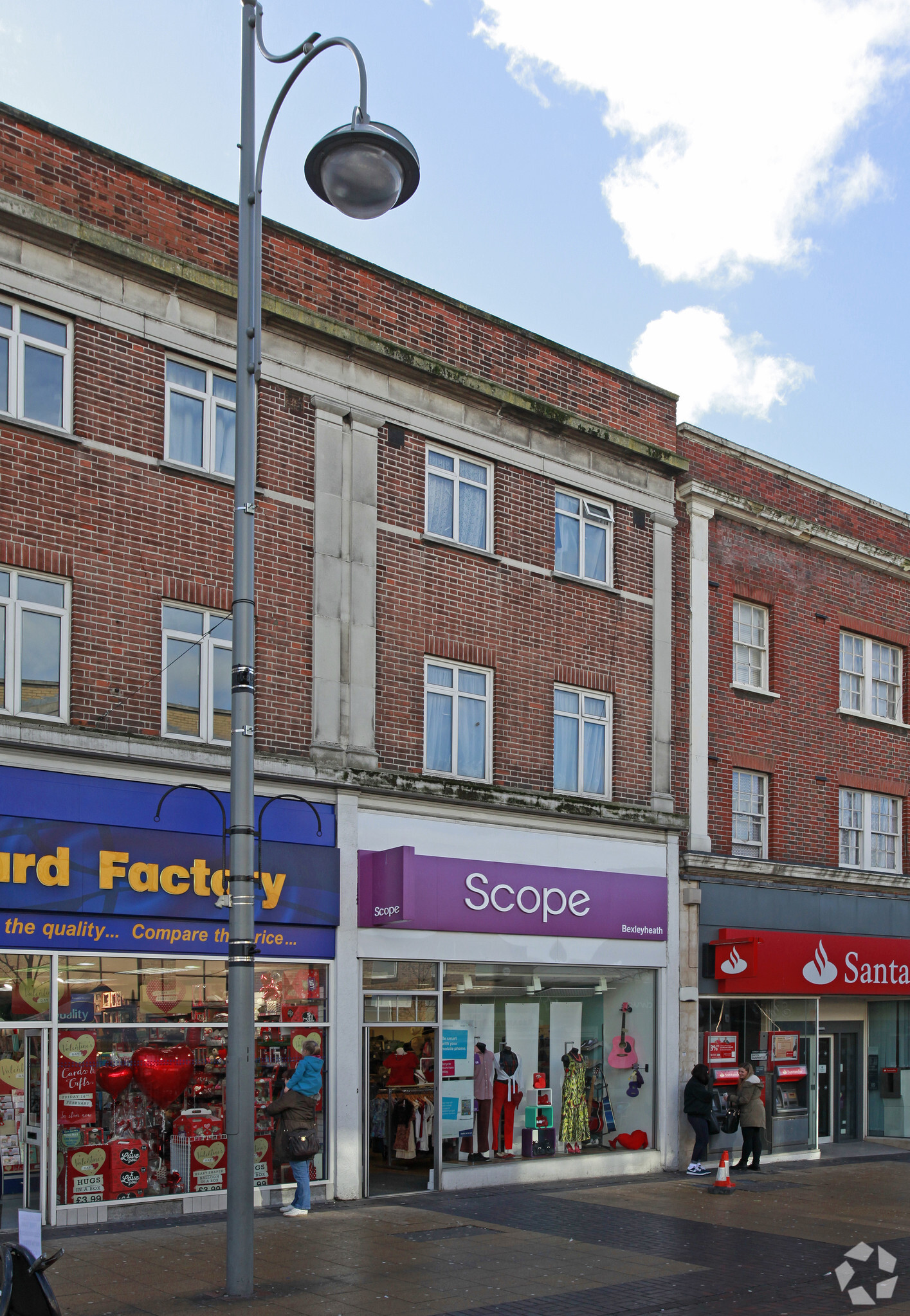 125 Broadway, Bexleyheath for sale Primary Photo- Image 1 of 1