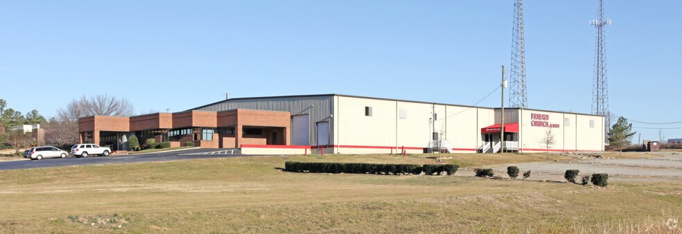 411 Western Ln, Irmo, SC for sale - Primary Photo - Image 1 of 1