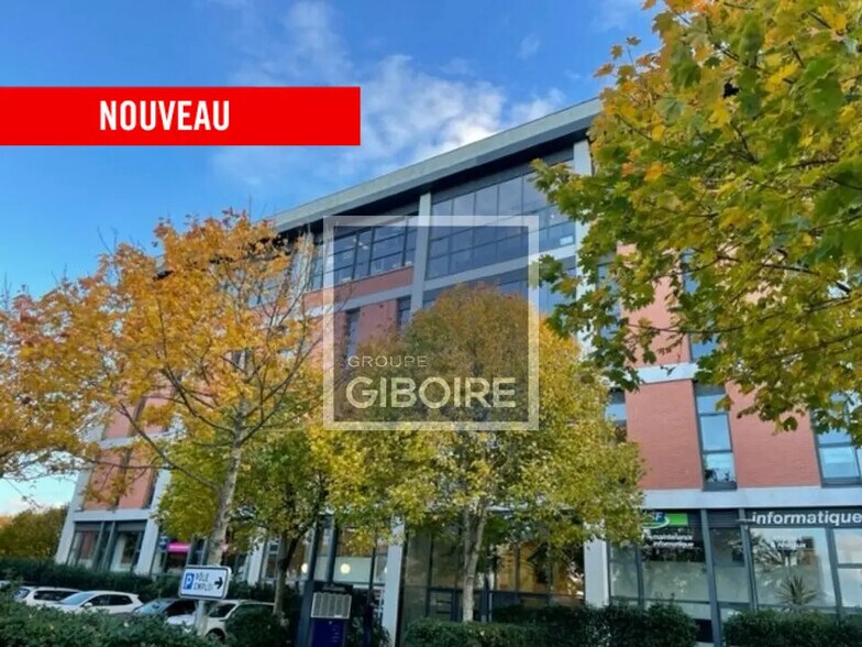 Office in Rennes for lease - Building Photo - Image 1 of 7